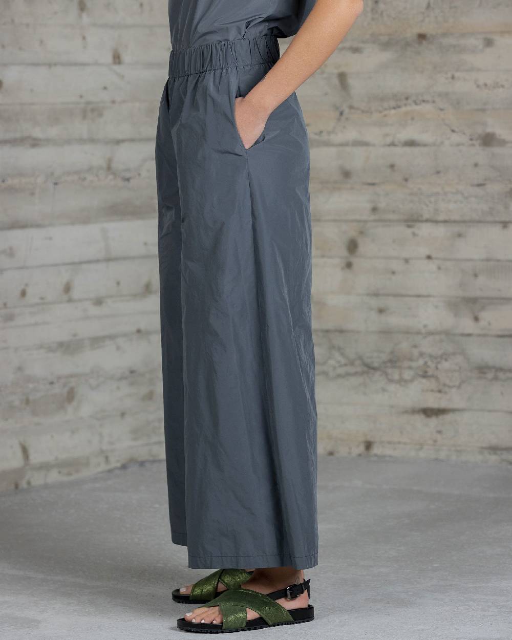 Rialto 48 PANTALONE A GAMBA LARGA Acquista Ora