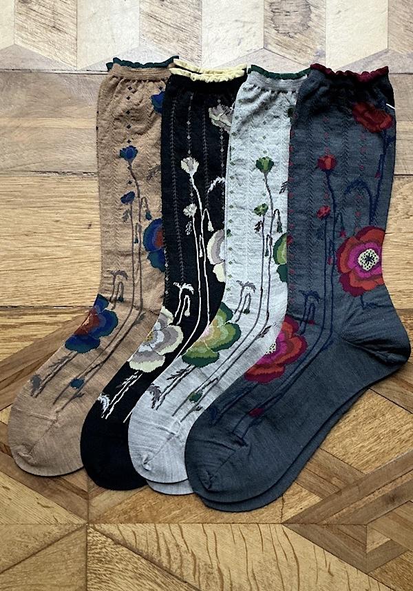 Rose & Lini ANTIPAST WOOL “BOLD BLOOM” AM-795 SOCKS BEIGE Online