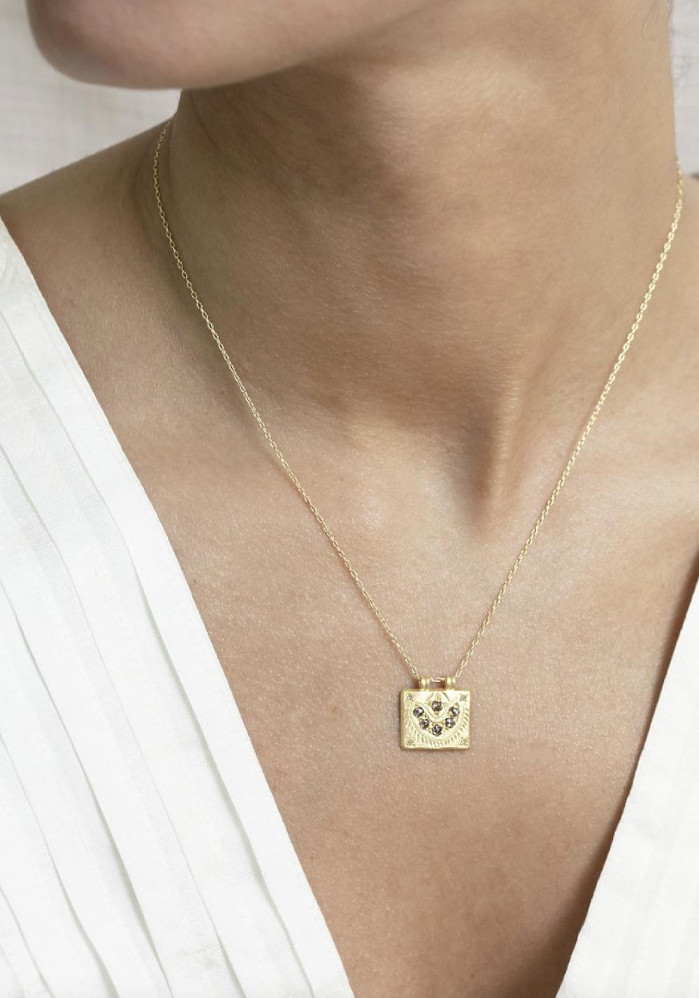 Rose & Lini 5 OCTOBRE “GAIA” GOLD MEDAL NECKLACE Sottocosto