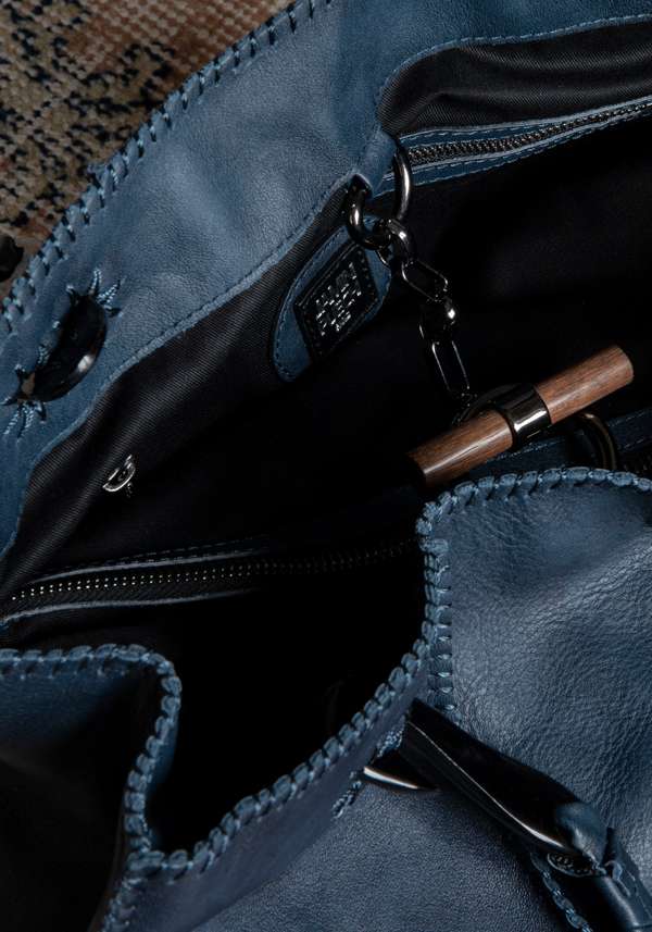 Rose & Lini JAMIN PUECH “JONU L” NAVY LEATHER BAG Moda