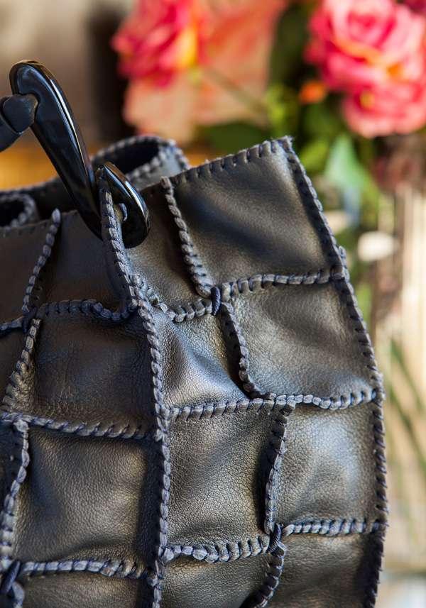 Rose & Lini JAMIN PUECH “HONU GM” NAVY LEATHER BAG Italy