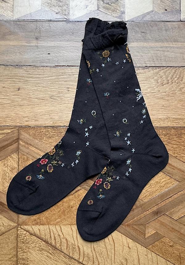 Rose & Lini ANTIPAST WOOL “HELLO ANGEL” KT-170S SOCKS DARK BROWN Acquista Ora