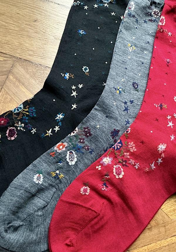 Rose & Lini ANTIPAST WOOL “HELLO ANGEL” KT-170S SOCKS RED Promozione Limitata