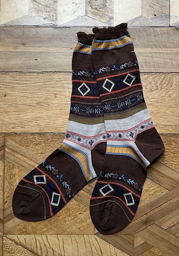 Rose & Lini ANTIPAST WOOL “TYROLEAN STRIPE” AM-626B SOCKS BROWN 2025