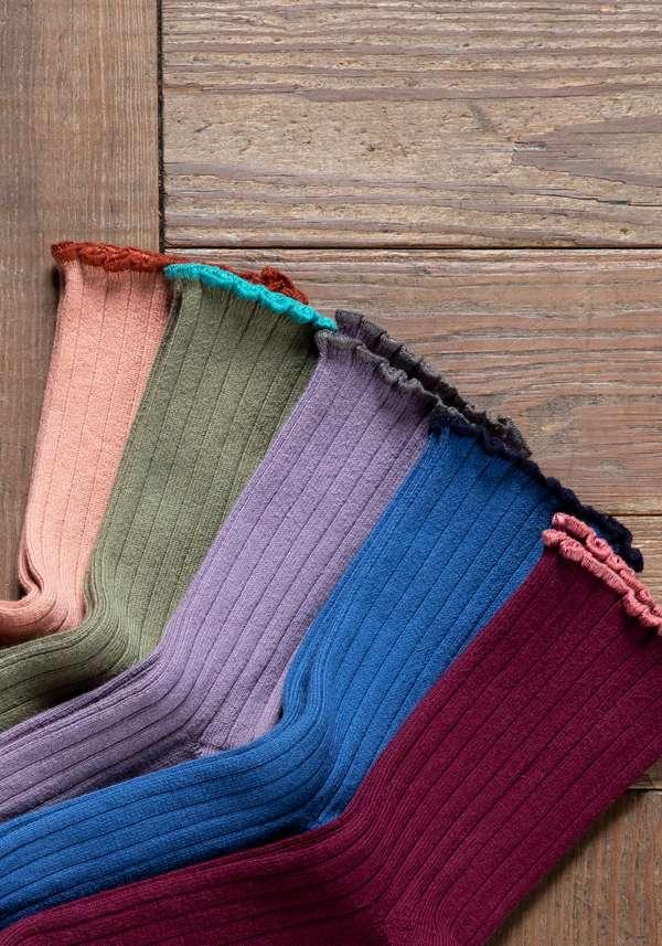 Rose & Lini COLLEGIEN “DELPHINE” RIBBED SOCKS BOIS DE ROSE Sconto