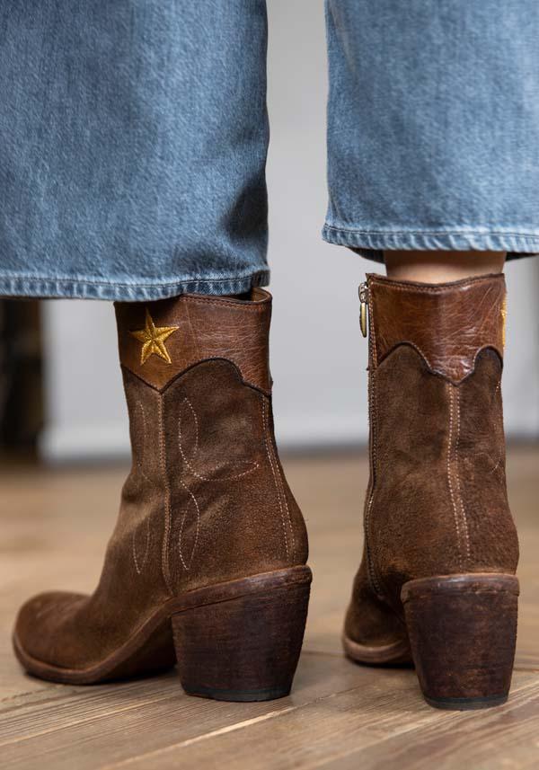 Rose & Lini FAUZIAN JEUNESSE “BOOT 3804” CORK SUEDE TEXAN ANKLE BOOTS Negozio