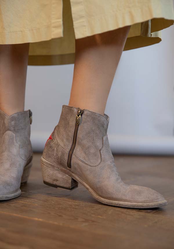 Rose & Lini FAUZIAN JEUNESSE “BOOT 3205” CORK SUEDE TEXAN ANKLE BOOTS Promozione