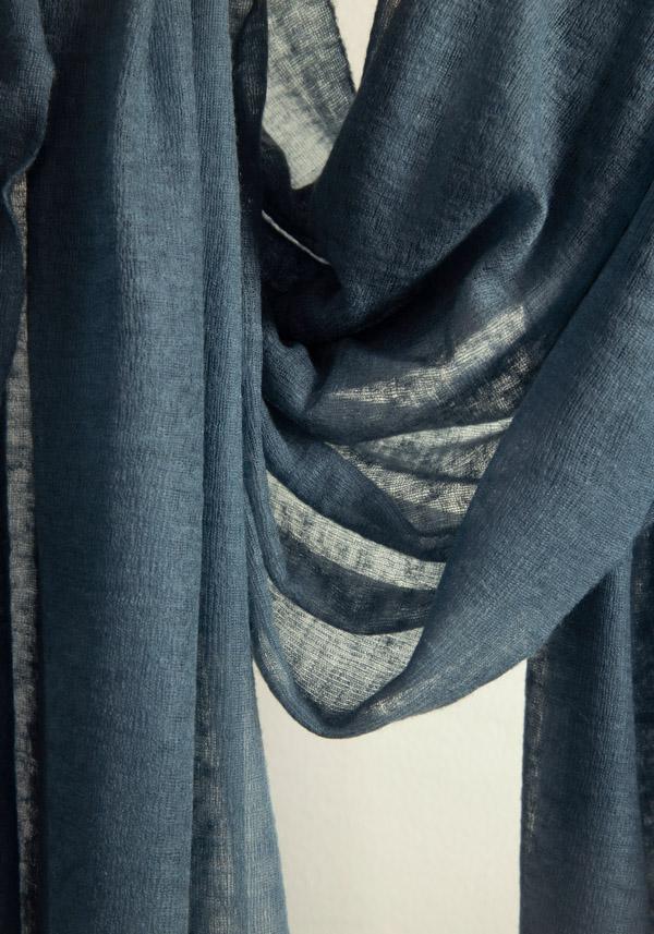 Rose & Lini MIRROR IN THE SKY CASHMERE “CLOUD KNITTED PLAIN” STORM SHAWL Italy