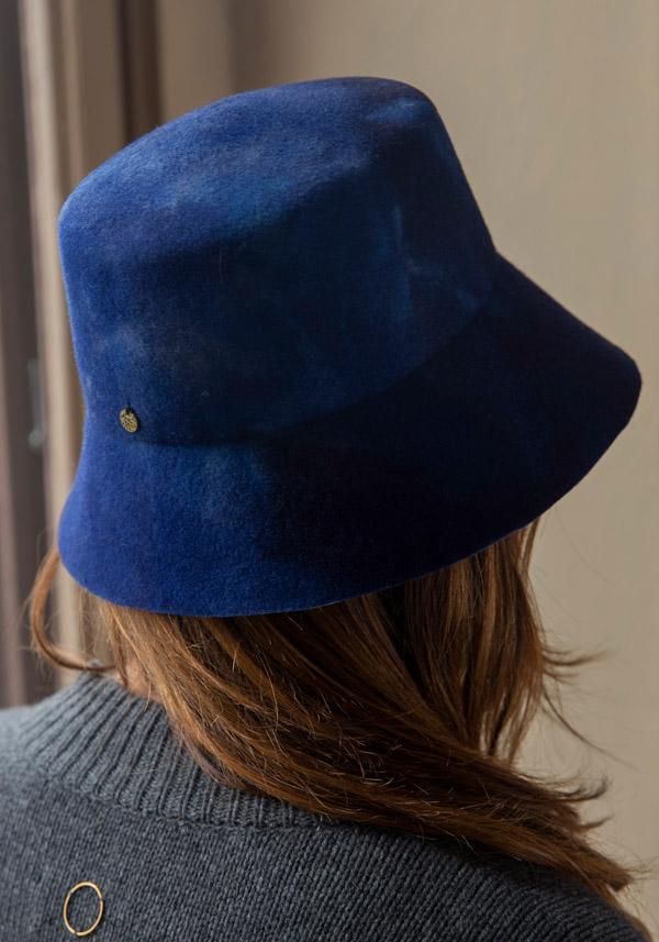 Rose & Lini YESEY “BUCKET” BLUE FELTED HAT Fino al 65% di sconto