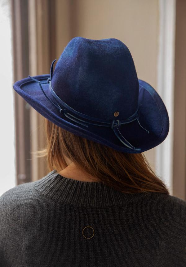 Rose & Lini YESEY “RAFFISH” BLUE FELTED HAT Acquista Ora