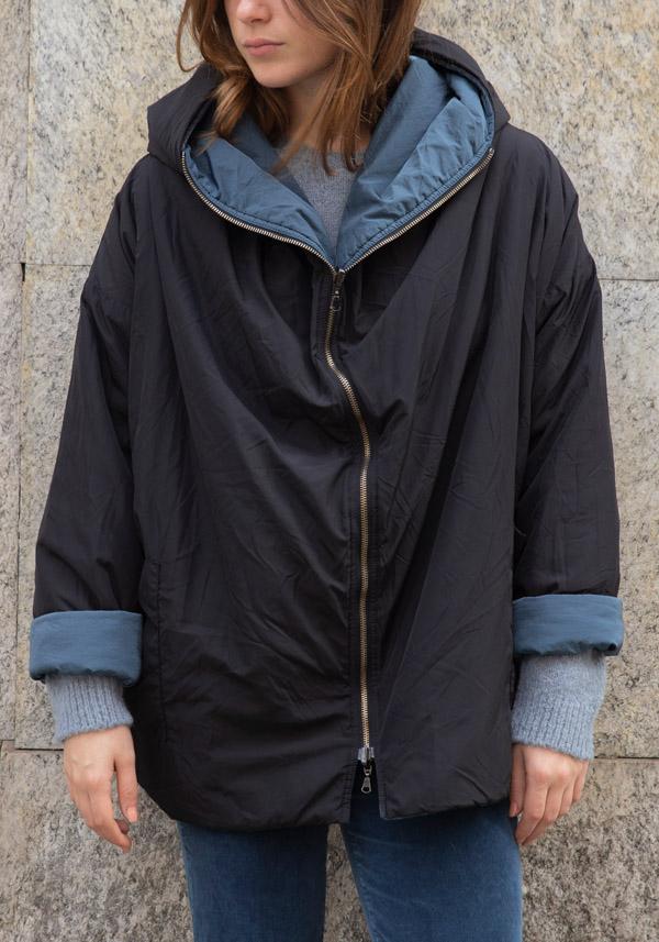 Rose & Lini KIMONORAIN REVERSIBLE “BASIC” JACKET LEAD & BLACK Offerte