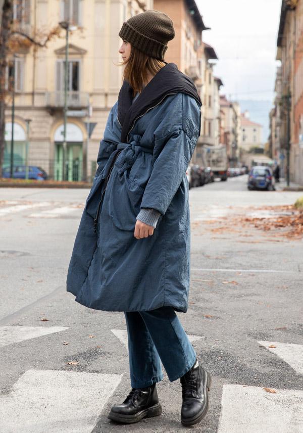 Rose & Lini KIMONORAIN REVERSIBLE “DUST COAT” LEAD & BLACK Vendita Economica