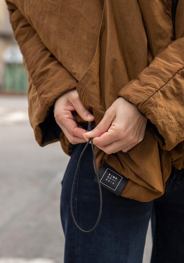 Rose & Lini KIMONORAIN REVERSIBLE “KIMONO HOODIE” JACKET TOFFEE & BLACK Saldi Di Fabbrica