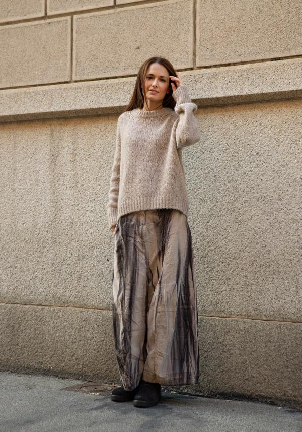 Rose & Lini GILDA MIDANI COTTON “EGG PANTS” TAUPE Moda