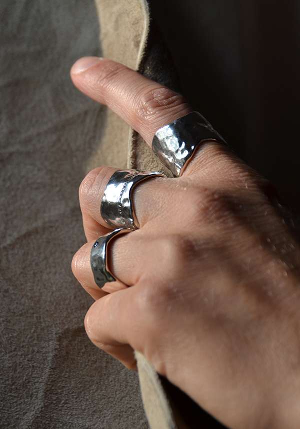 Rose & Lini ROSAMARIA SILVER “CAO” RING Sottocosto