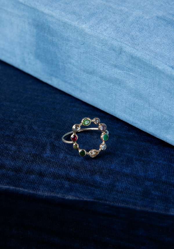 Rose & Lini DORETTE MULTICOLOR “BAGUE COURONNÉE” GOLD RING Vendita Calda