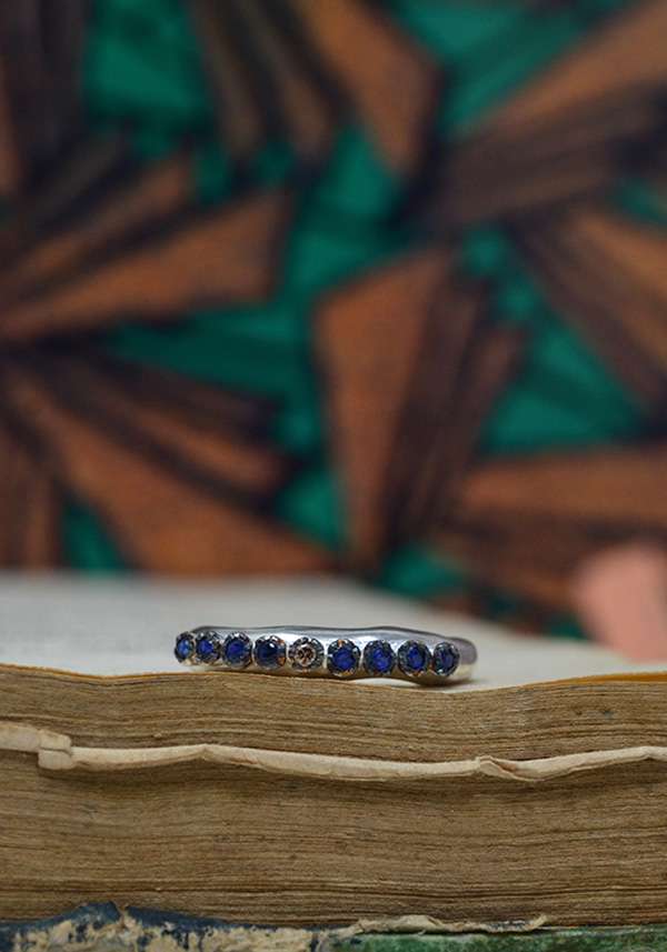 Rose & Lini ROSAMARIA SAPPHIRE AND COGNAC DIAMOND “POPPY” RING Vendite Flash