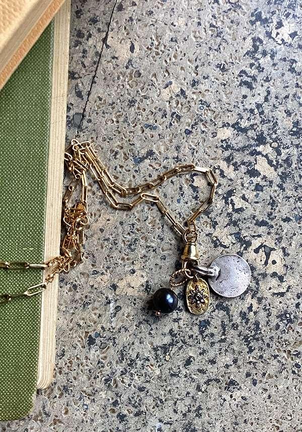 Rose & Lini 5 OCTOBRE “HOLLY D” GOLD & SILVER NECKLACE Negozio