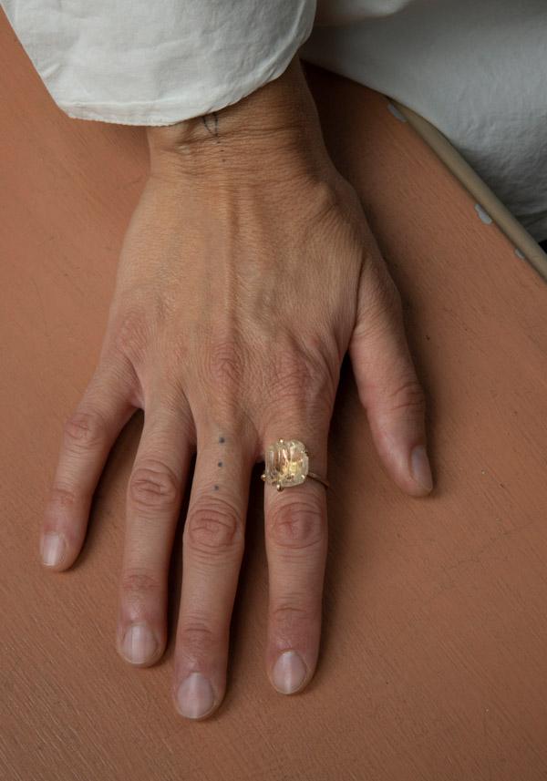 Rose & Lini VARIANCE OBJECTS “SCAPALITE MEDIUM STONE” GOLD RING || Size 55 Consegna Veloce