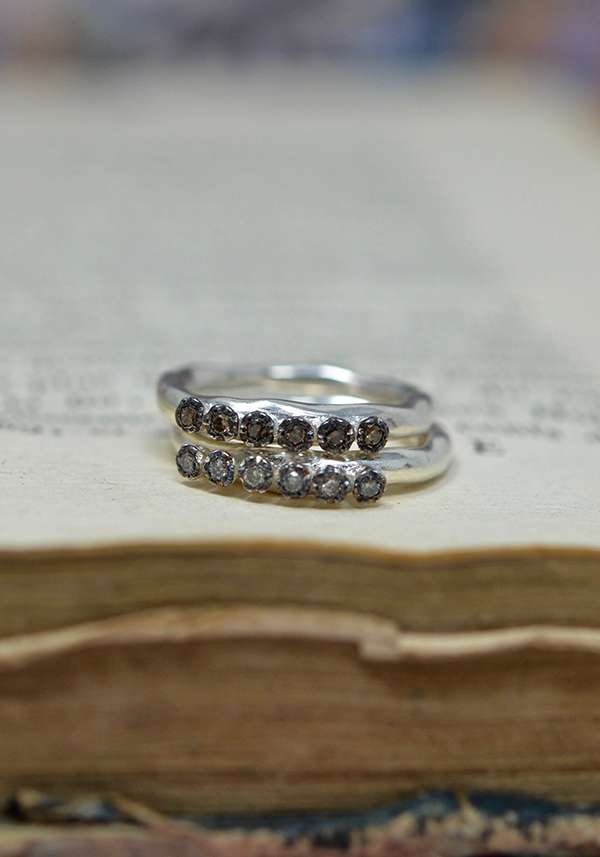 Rose & Lini ROSAMARIA COGNAC DIAMONDS “POPPY” RING Offerta