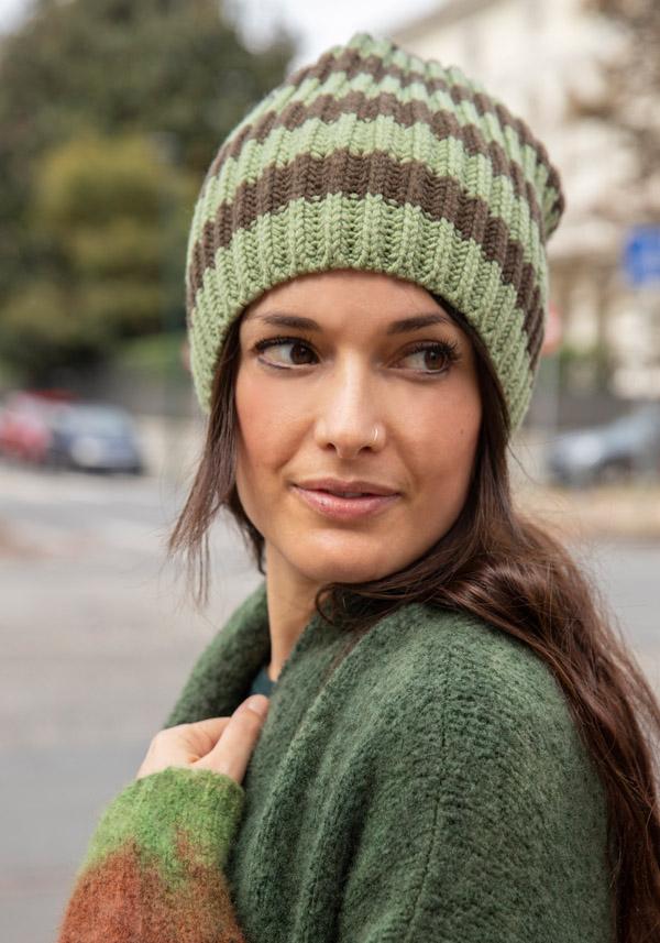 Rose & Lini DANIELAPI MERINO’S WOOL “ROYAL BEANIE STRIPES” GREEN & CAMO Vendita calda