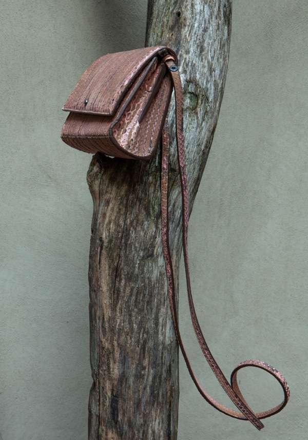 Rose & Lini SIMONA TAGLIAFERRI NUDE PYTHON POCHETTE BAG Rilascio limitato