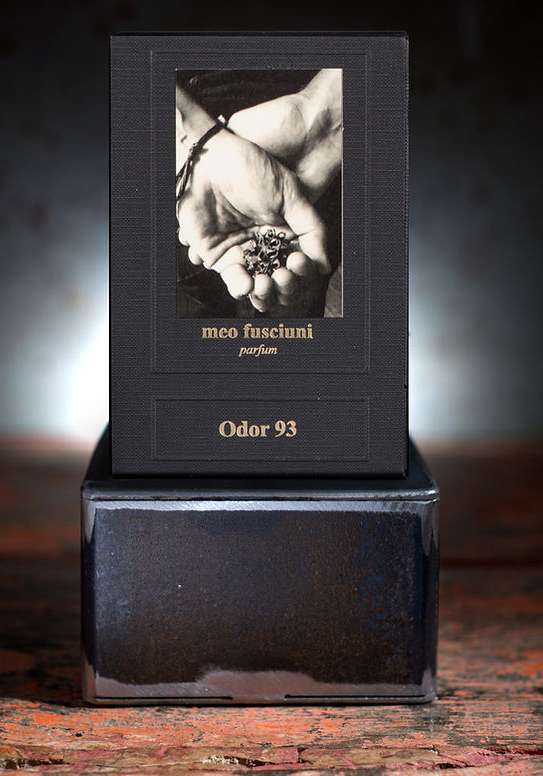 Rose & Lini MEO FUSCIUNI “ODOR 93” PARFUM Sostegno trimestrale