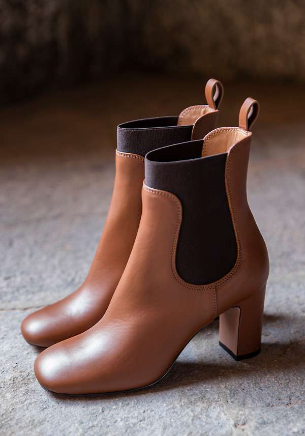 Rose & Lini PELLICO “APEMA” BROWN ANKLE BOOTS Ultimi tre giorni
