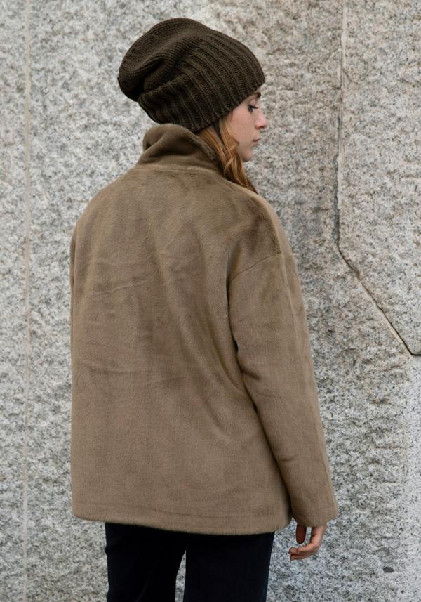Rose & Lini LEON & LULU “CABAN 2 BUTTONS” FURRY KAKI/GREEN JACKET Esporta salva