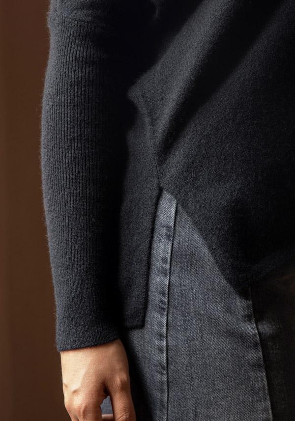 Rose & Lini ABSOLUT CASHMERE “PONCHO CAMILLE” BLACK Negozi Online