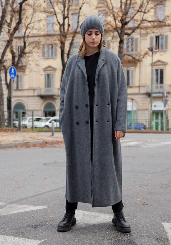 Rose & Lini OYUNA CASHMERE “ITUMI” SLATE GREY COAT Convenienza