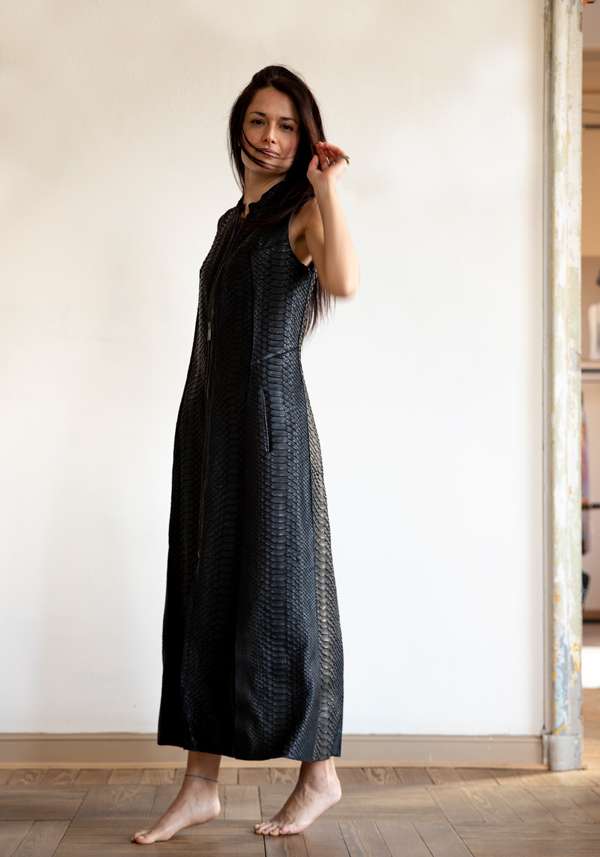 Rose & Lini SIMONA TAGLIAFERRI BLACK PYTHON LONG GILET Offerta migliore