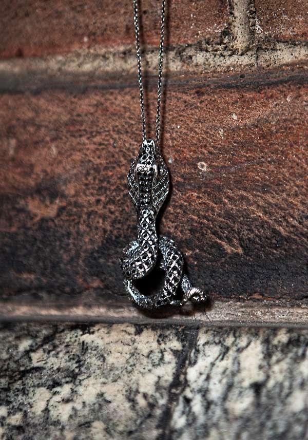Rose & Lini SIMONA TAGLIAFERRI “COBRA PENDANT NECKLACE J226 BD” BLACK DIAMONDS Fino al 50% di sconto