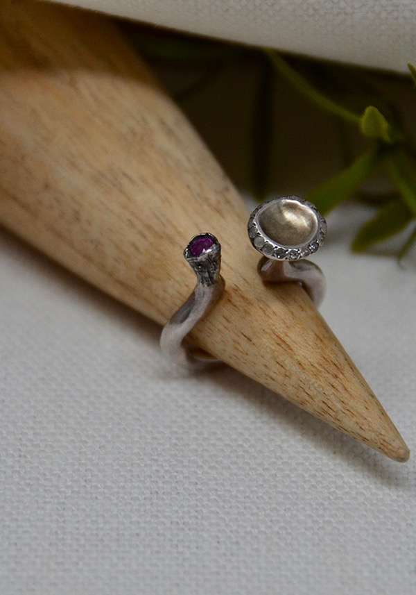 Rose & Lini ROSAMARIA SILVER AND GOLD “BEKA” RING Fino al 60% di sconto