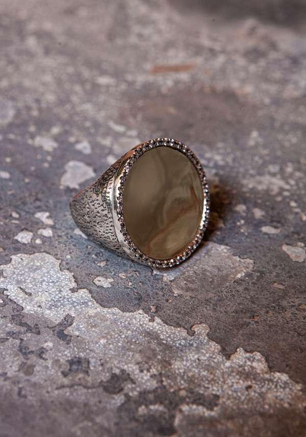 Rose & Lini SIMONA TAGLIAFERRI LARGE “MOON RING J224” YELLOW GOLD & WHITE DIAMONDS Offerta speciale della fabbrica