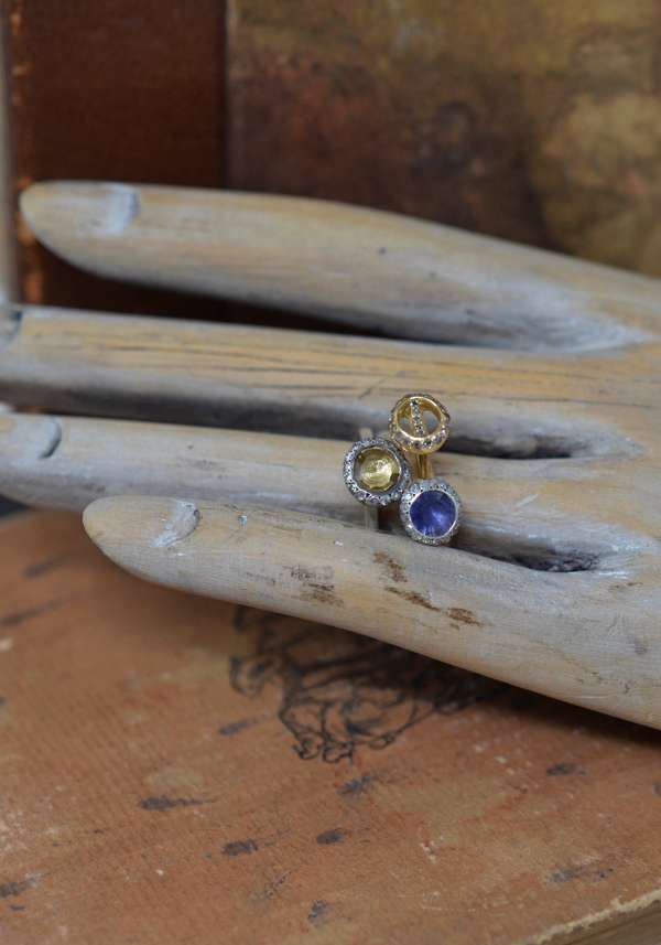 Rose & Lini ROSAMARIA “BELQUIS” DIAMONDS GOLD RING Presa