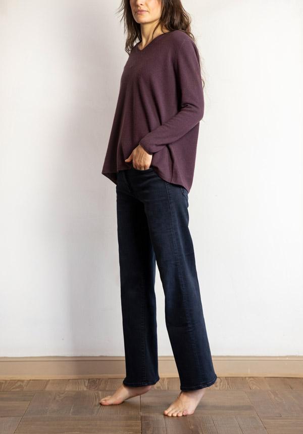 Rose & Lini MOTHER DENIM “MID RISE RAMBLER” NIGHT BLUE JEANS Flash Sale