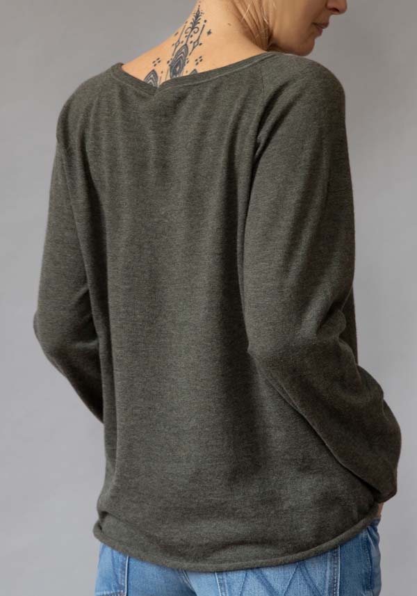 Rose & Lini MAJESTIC CASHMERE “COL BATEAU 457” KAKI SWEATER Offerta Giorno del Papà