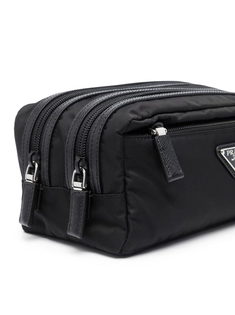 Suitnegozi TROUSSE Italia