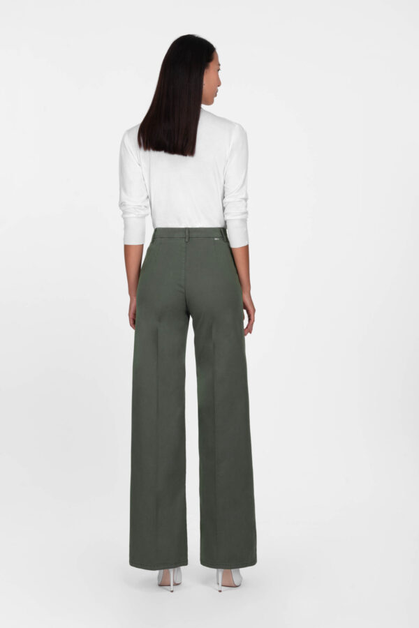 Sartoria Tramarossa PANTALONE AMELIA WIDE LEG IN GABARDINA DI COTONE VERDE Negozio online di fabbrica