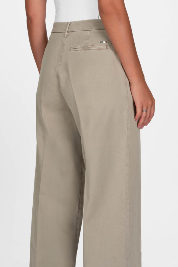 Sartoria Tramarossa PANTALONE AURELIA WIDE LEG GABARDINA DI COTONE SAND Offerta