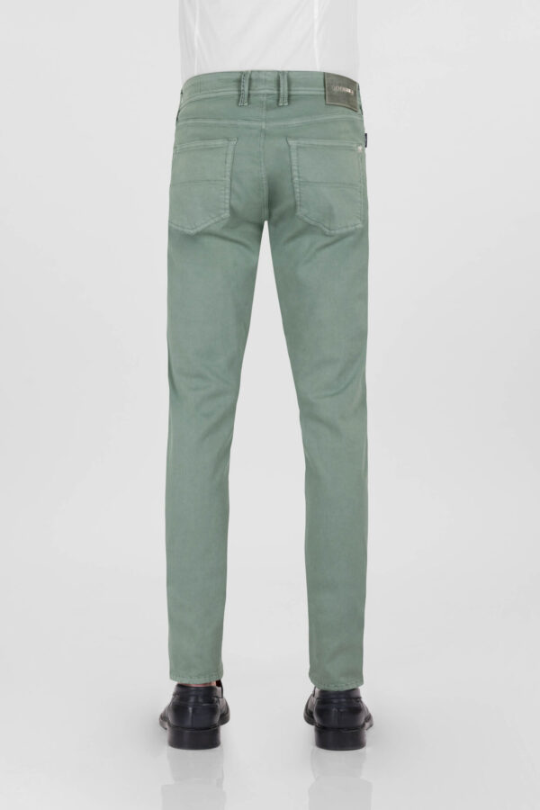 Sartoria Tramarossa PANTALONE LEONARDO ZIP SS SLIM IN GABARDINA DI COTONE STRETCH VERDE Acquista Ora