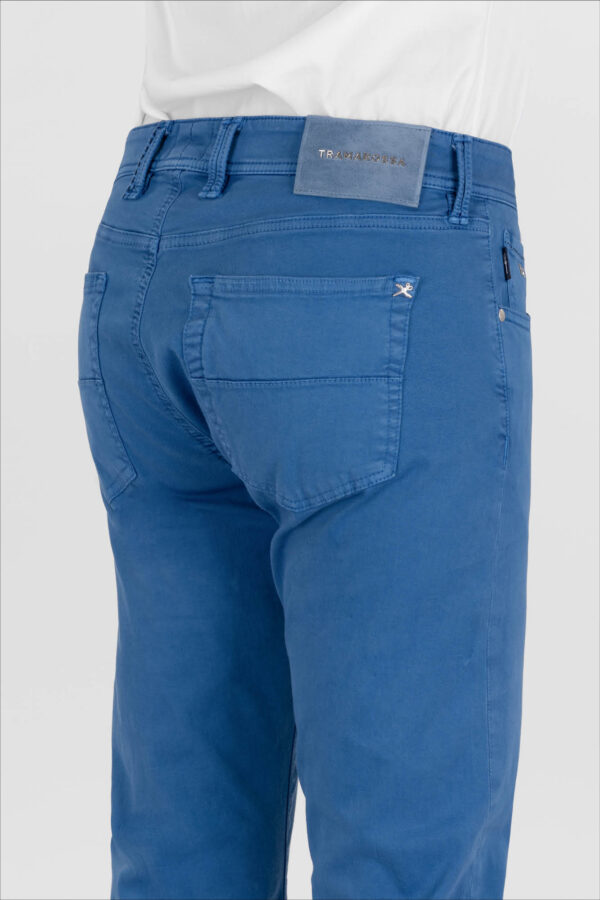 Sartoria Tramarossa PANTALONE LEONARDO ZIP SS SLIM IN GABARDINA DI COTONE STRETCH BLU MEDIO Consegna Veloce