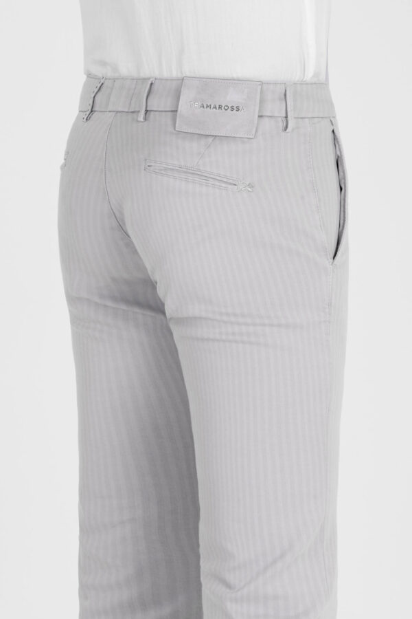 Sartoria Tramarossa PANTALONE LUIS SLIM IN GABARDINA LEGGERA DI COTONE CON STAMPA ESTERNA STRETCH GRIGIO Economico