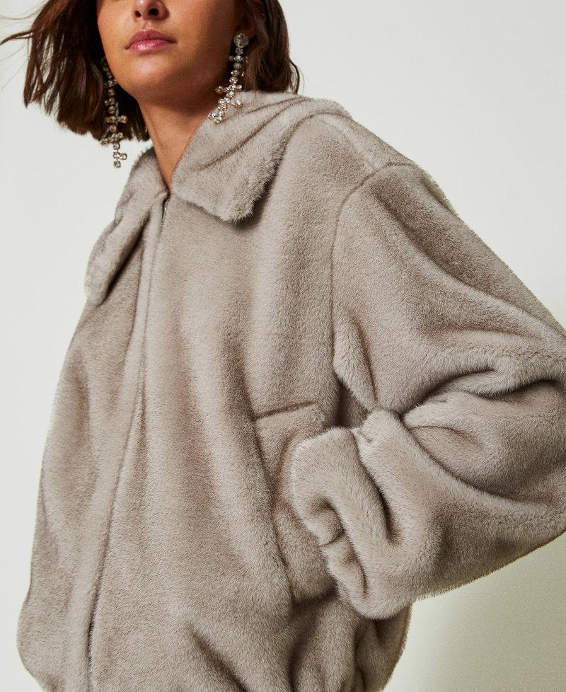 Scee by twin set Giacca corta in faux fur In Saldo