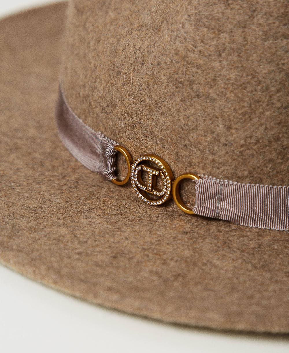 Scee by twin set Cappello in panno con Oval T Negozio
