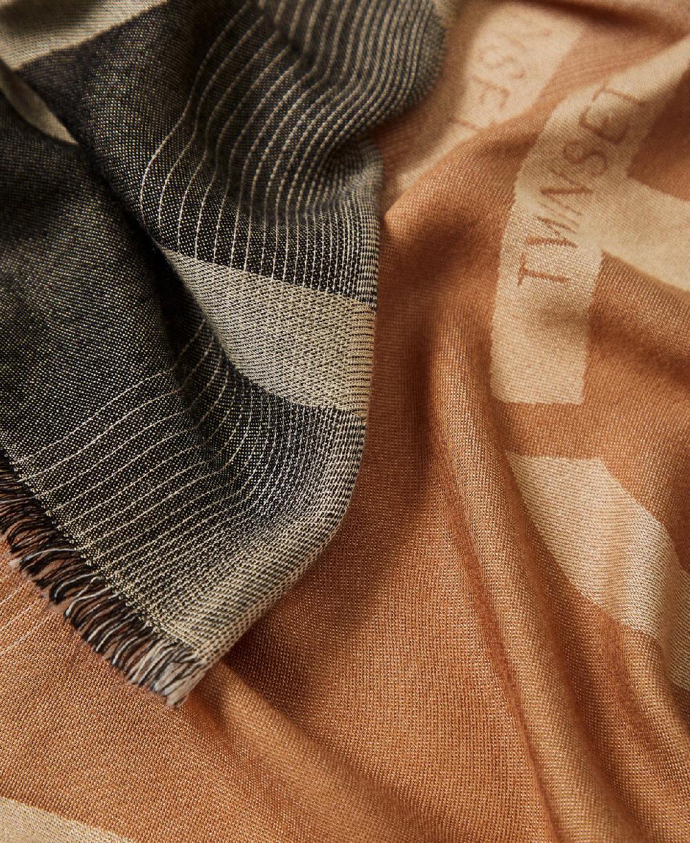 Scee by twin set Kefiah jacquard con Oval T In Saldo