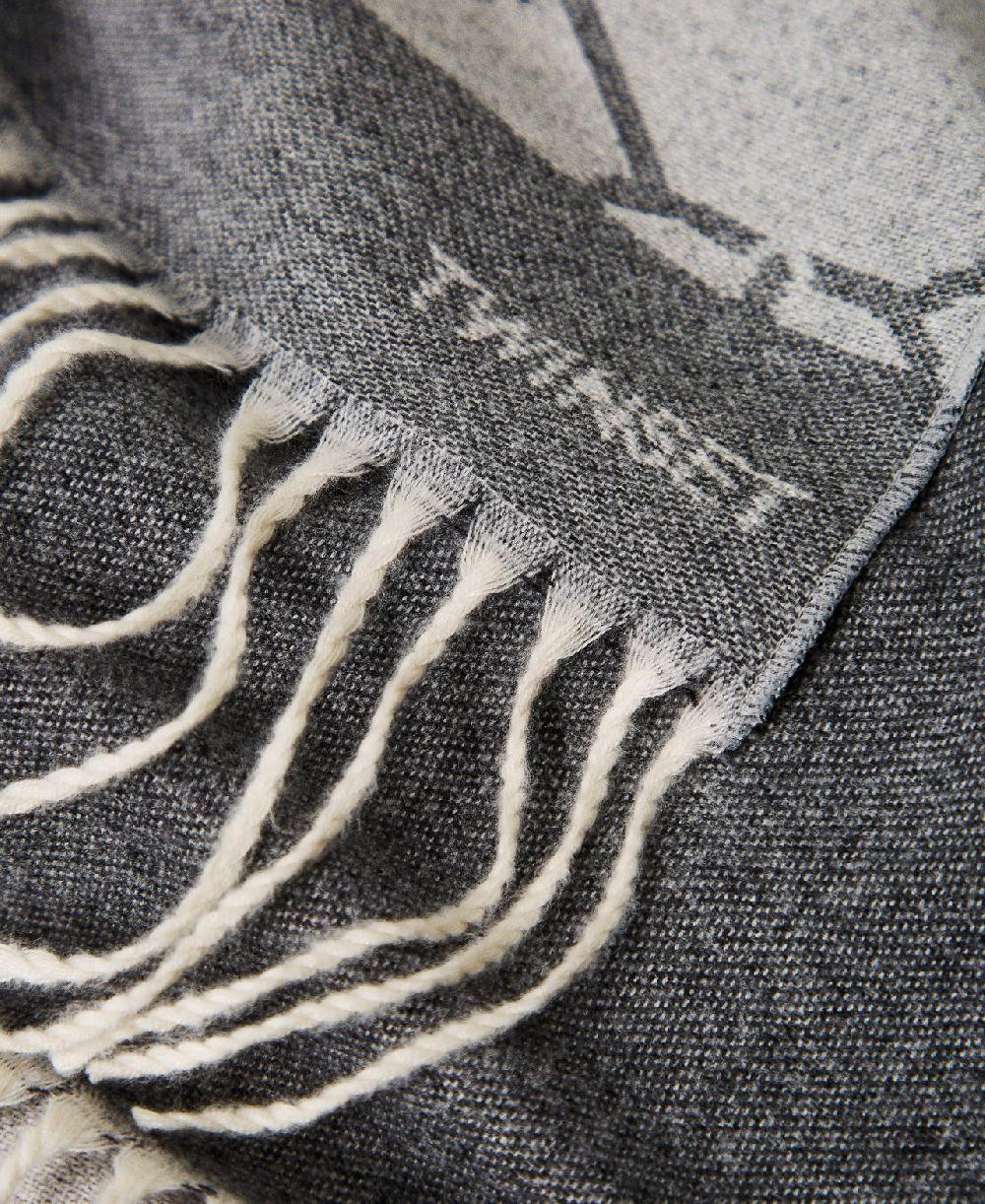 Scee by twin set Stola jacquard con Oval T Qualità