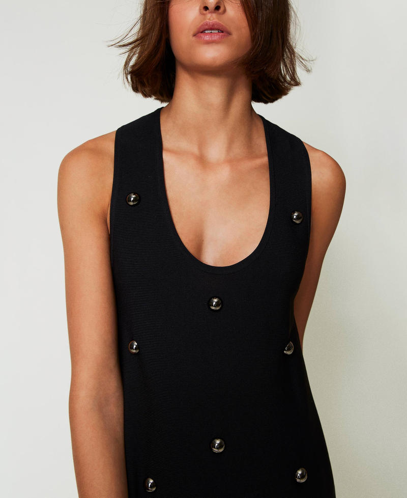 Scee by twin set Abito corto in maglia con borchie Sconto