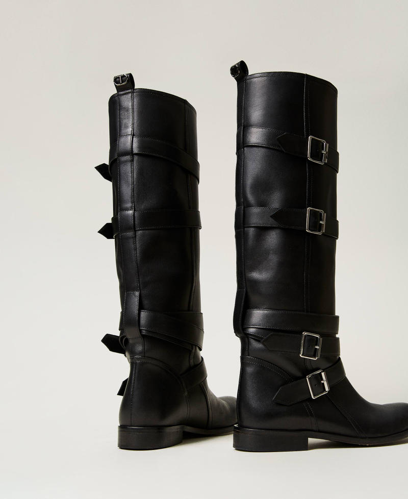 Scee by twin set Stivali in pelle con cinturini Offerta